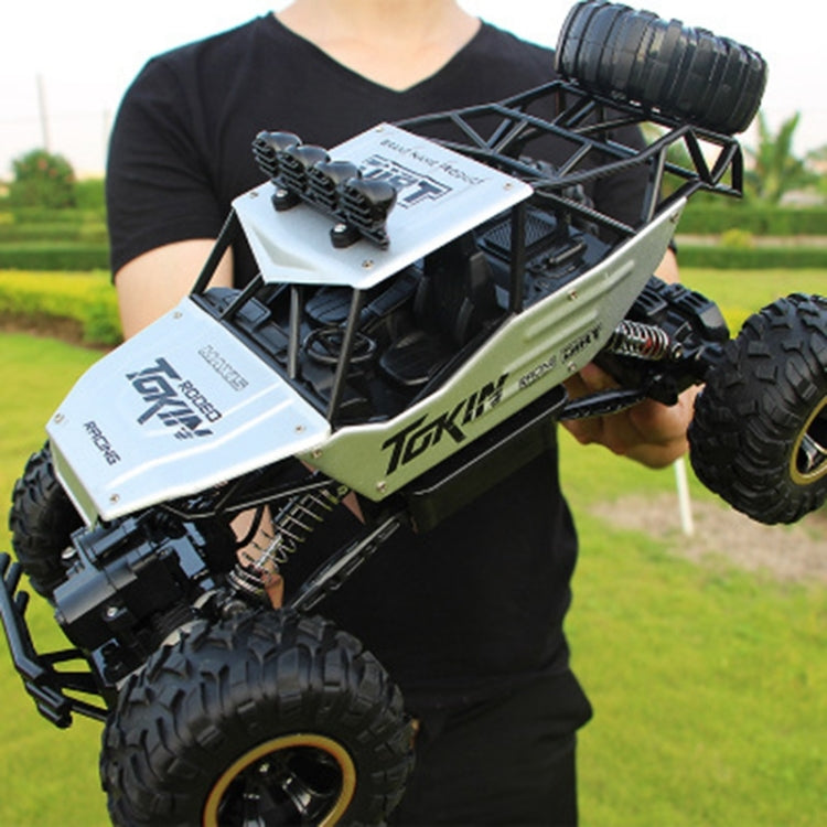 2.4GHz 4WD Double Motors Off-Road Climbing Car Remote Control Vehicle, Model:6026, 6026 (Black), 6026 (Gold), 6026 (Silver) 6026 (Silver) Silver
