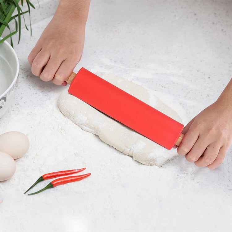 kn055 Solid Wooden Handle Silicone Rolling Pin Non-stick Food Dumpling Stick, Length: 23cm, Random Color Delivery, 23cm