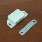 30 PCS Plastic Strong Magnetic Cupboard Door Suction Wardrobe Bookcase Home Accessories, Size: M, M