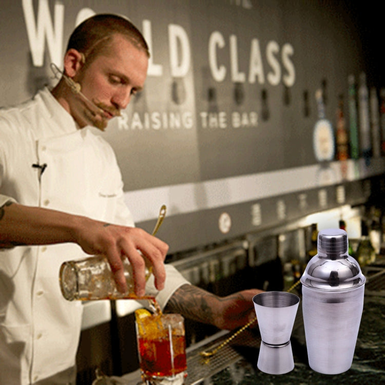 5 in 1 Classic Stainless Steel Shaker Set, Capacity: 550ml (Shaker + Jigger + Strainer + Ice Clip + Stirrer Pipe), 5 in 1 Shaker Set