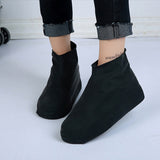 2 Pairs Waterproof Shoe Cover Raincoat Non-slip Reusable Silicone Insole Shoe Slip Rainshoes Cover, S, M, L L Black（Short Tube）