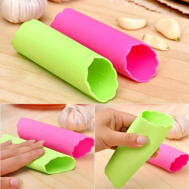 2 PCS Kitchen Peeling Garlic Press Garlic Peeler Does Not Hurt the Hand Silicone Garlic Peeler, Green, Red, Blue
