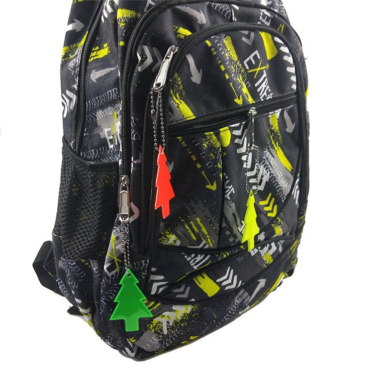 15 PCS Christmas Tree Style PVC Reflective Pendant Outdoor Night Traffic Safety Reflective Keychain Random Colour Delivery, Christmas Tree Style Keychain