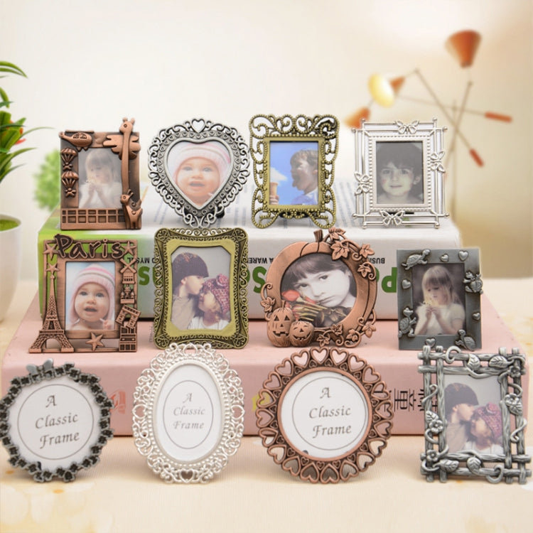 2 PCS Creative Metal Vintage Photo Frame, Fawn, Pumpkin, Fence, Butterfly Round, Paris, Heart Keychain, Square Keychain, Oval, Lace Square, Love Round, Butterfly Square, Lace Heart, Golden Square, Gray Square