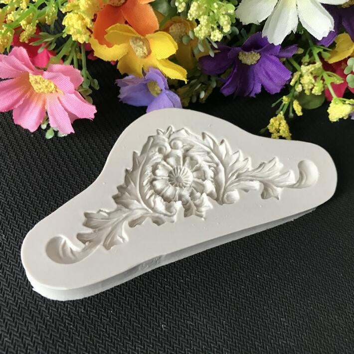 2 PCS Vintage Embossed Fondant Silicone Mold Court Lace Flower Vine DOY Baking Cake Tool, Lace Flower Vine(Pink), Lace Flower Vine(Gray) Lace Flower Vine(Gray) Gray