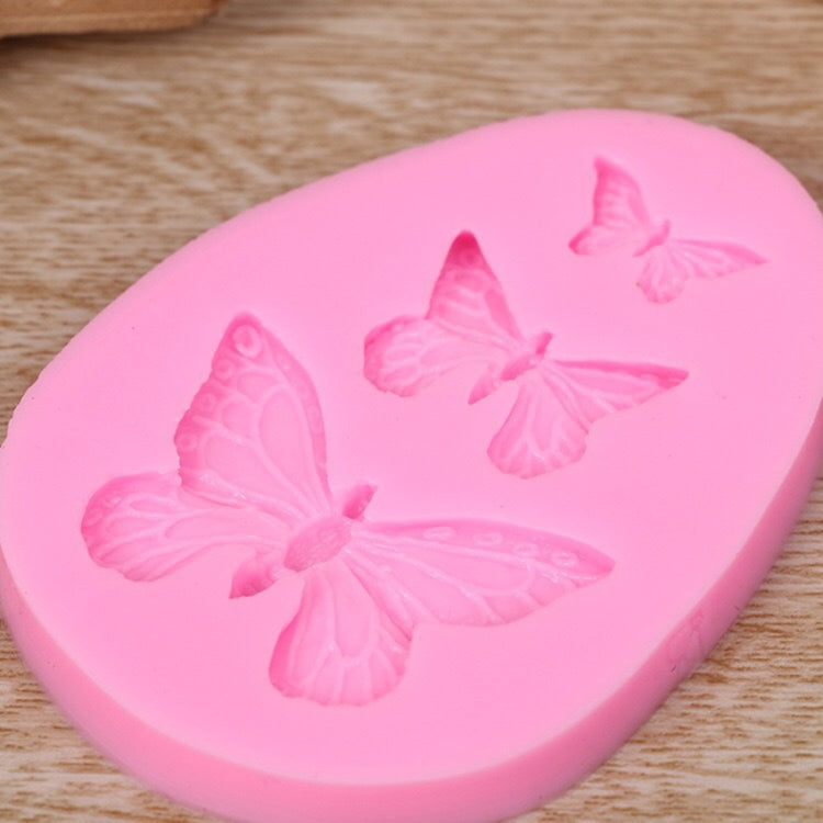 2 PCS Simulation Butterfly Fondant Silicone Mould Handmade Soap DIY Cake Decorating Chocolate Lace Baking Tools, 2 PCS